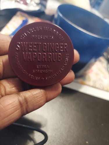 Customer photo review of Extra Strength Sweet Ginger Vapor Rub