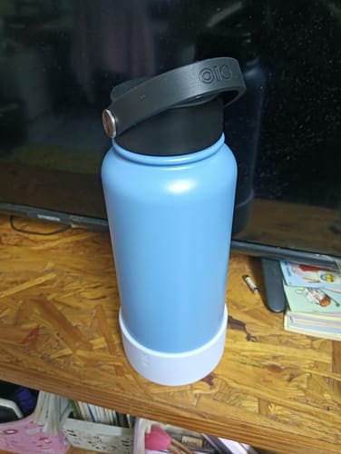 Customer photo review of Camden Ace Bottle Mega