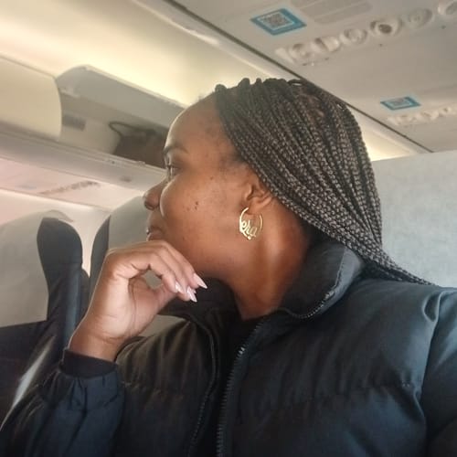 Customer photo review of Gold Mini Era Logo Hoops