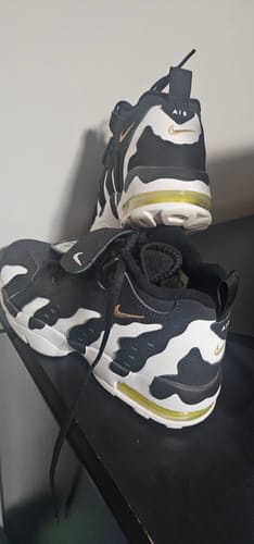 Customer photo review of Air DT Max '96 "Black Varsity Maize"