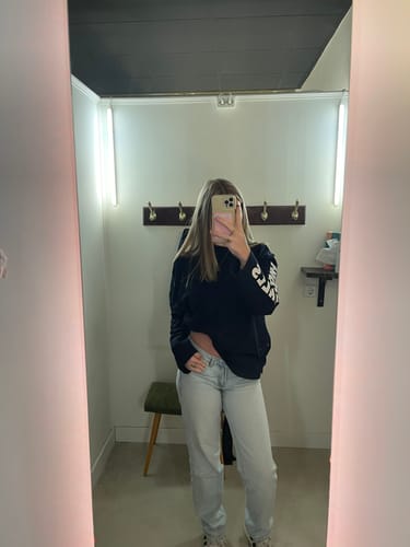 Customer photo review of LONGSLEEVE T-SHIRT NAVY