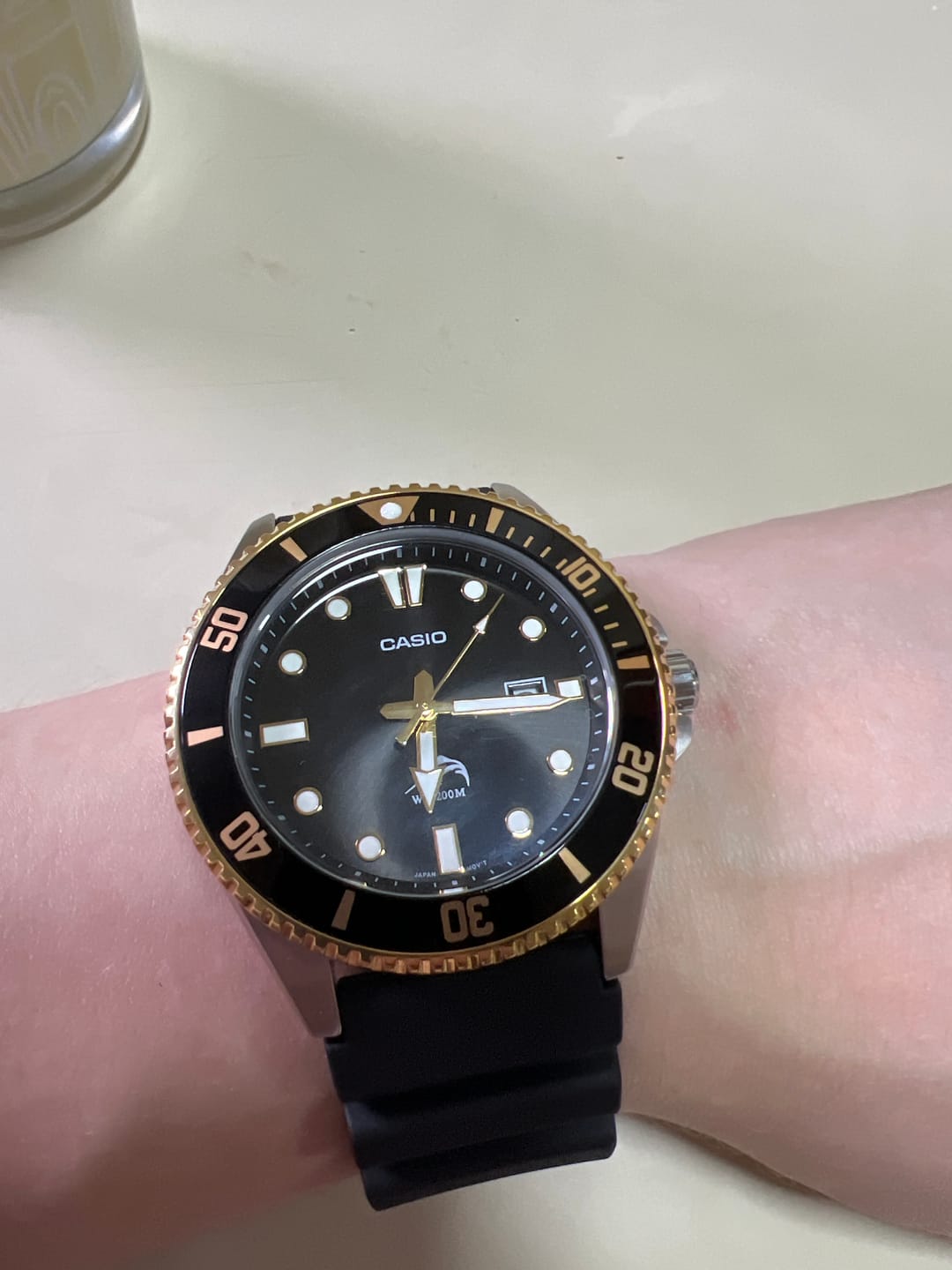 Customer photo review of Reloj Casio Submariner Marlin Duro MDV106G-1AVCF Negro Dorado Buceo