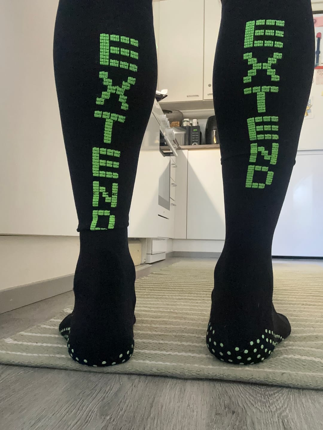 Customer photo review of eXtend Grip – Kompressiosukat pitopohjalla - Musta/lime