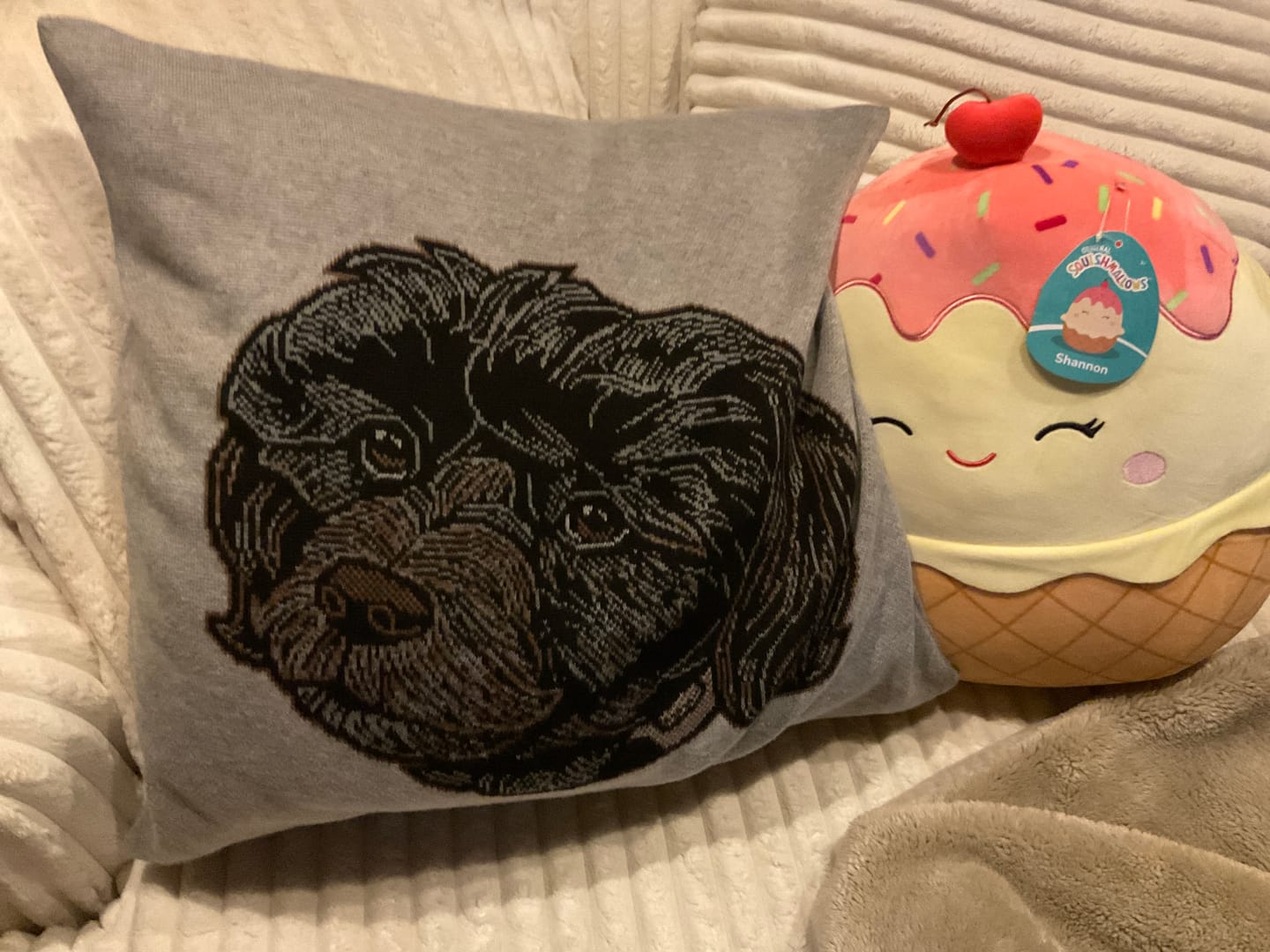 Customer photo review of Dog Face - Custom Knitted Pillow
