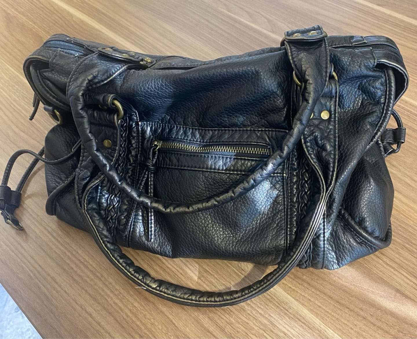 Customer photo review of Tanja Shoulder Bag