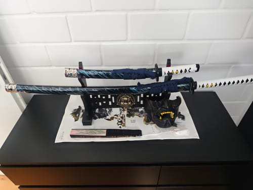 Customer photo review of Pack Katana & Tanto Ghost of Tsushima - T10 Stahl & Echt Hamon