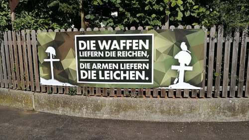 Customer photo review of BANNER / PVC-PLANE extralang 3m x 1m • DIE WAFFEN LIEFERN DIE REICHEN