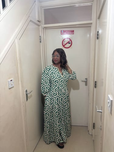 Customer photo review of Green Long Sleeve Maxi Dress