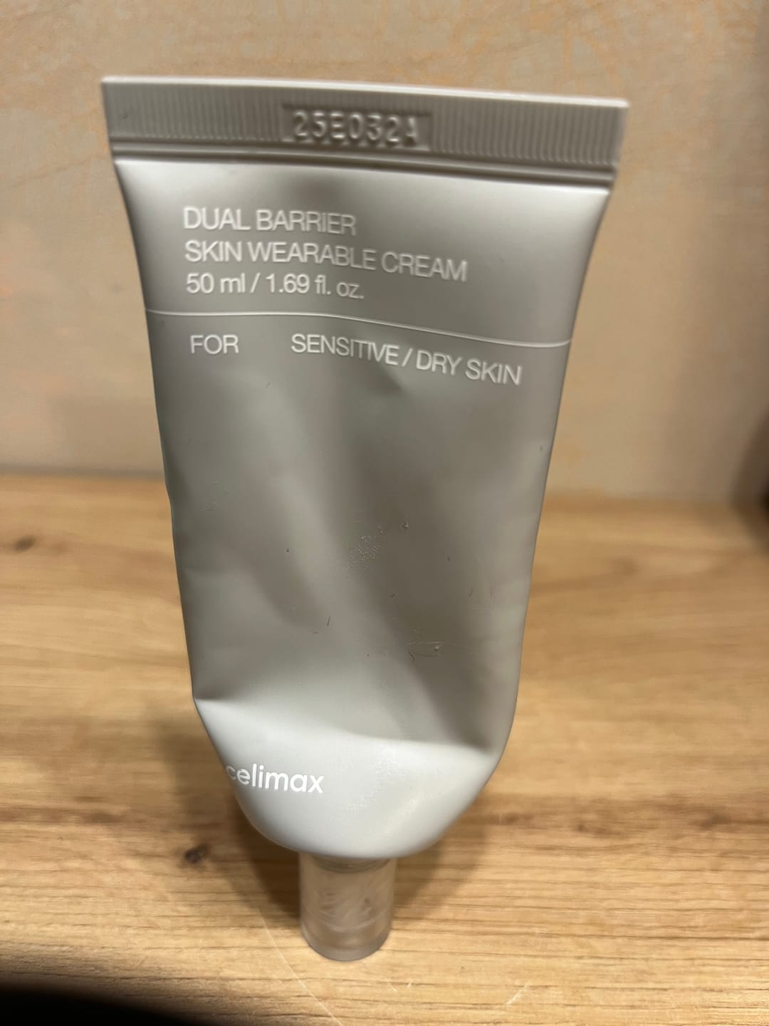 Customer photo review of Aizsargbarjeru nodrošinošs krēms ar keramīdu kompleksu Celimax Dual Barrier Skin Wearable Cream