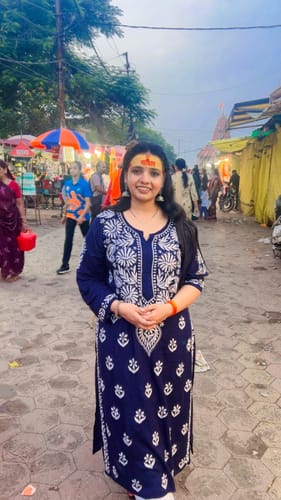 Customer photo review of Mahnoor Navy Blue Long Modal Kurta