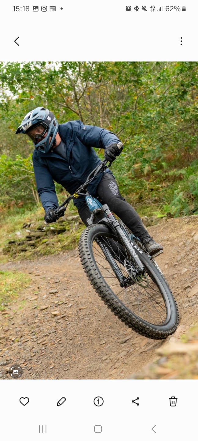 Customer photo review of Geographic | Trail Trouser