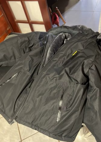 Customer photo review of Wasserdichte Winterjacke Herren – Warm & Outdoor-tauglich