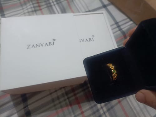 Customer photo review of MARVEL THE AVENGERS INFINITY STONES RING