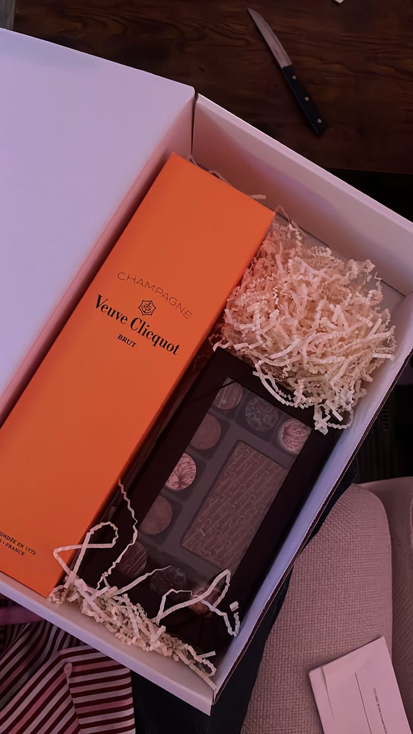 Customer photo review of Veuve Clicquot Champagne w/10pc Artisan Congratulations Truffles