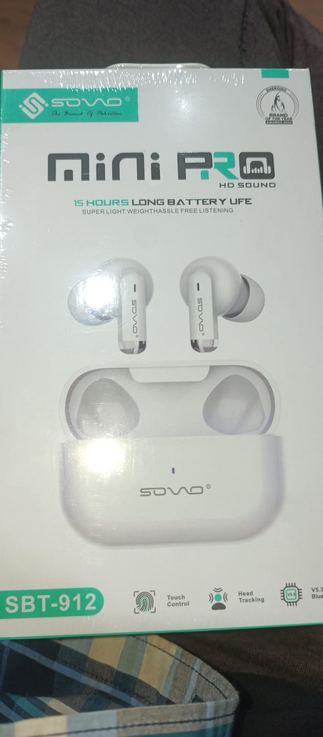 Customer photo review of SBT-912  Wireless Earbuds