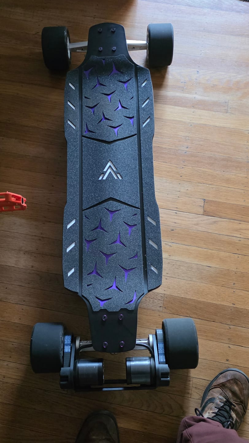Customer photo review of Acedeck® Nomad N1 Electric Skateboard【Flash Sale】