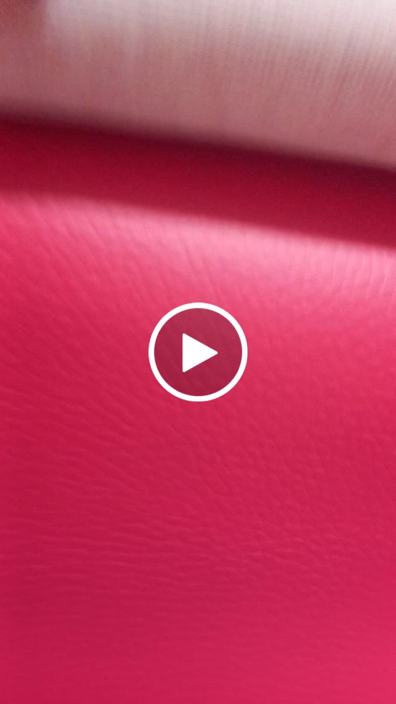 Customer video review of DOLLARO 0.8MM COM FUNDO DE MALHA COR PINK