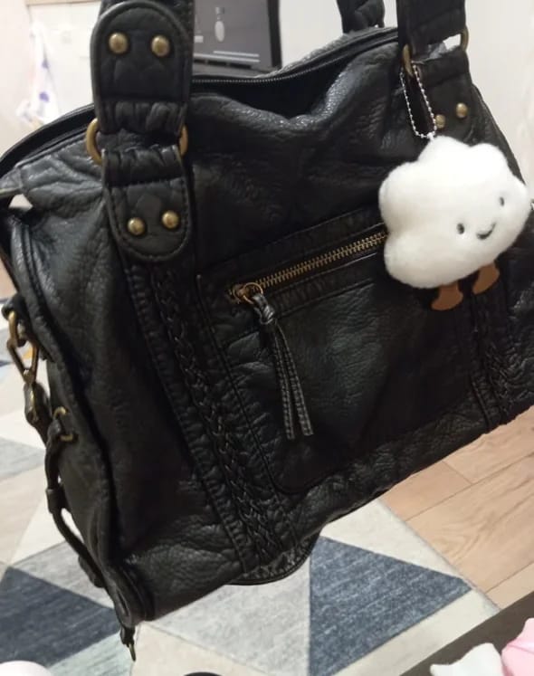 Customer photo review of Tanja Shoulder Bag