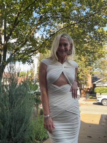 Customer photo review of Nasha Gown in Ivory by Ronny Kobo - RENTAL