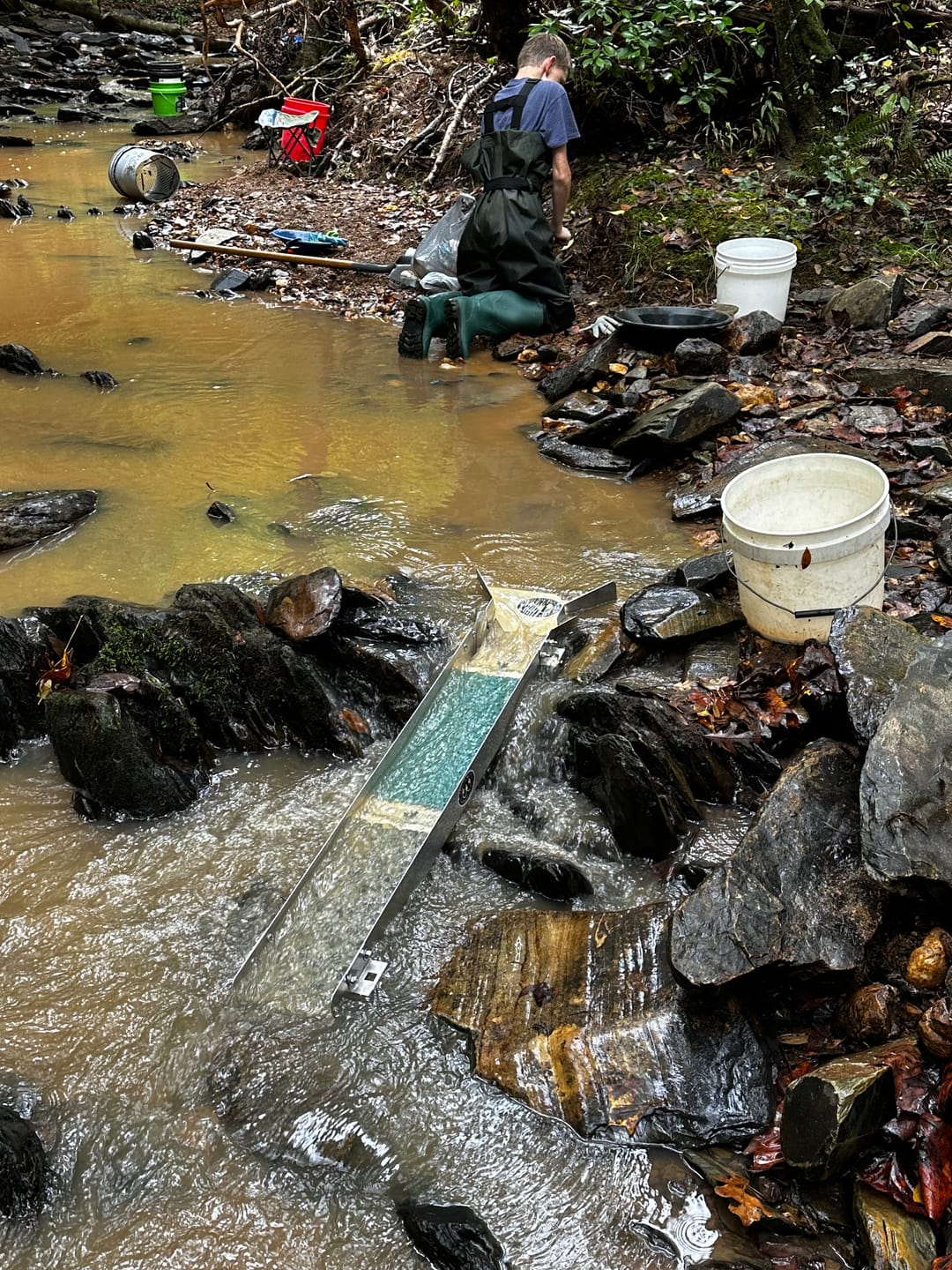 Customer photo review of 6X24 Trek Sluice Box with Dream Mat | Gold Prospecting Equipment