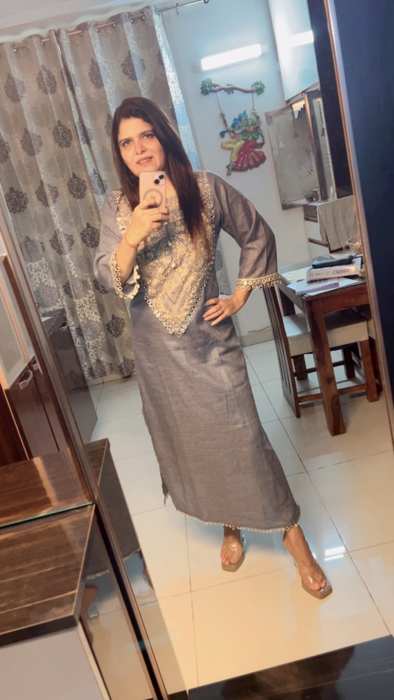 Customer photo review of “Menco” - Soft Denim Dress