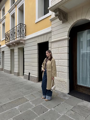 Customer photo review of LILY Contrast-Collar Classic Trench Coat