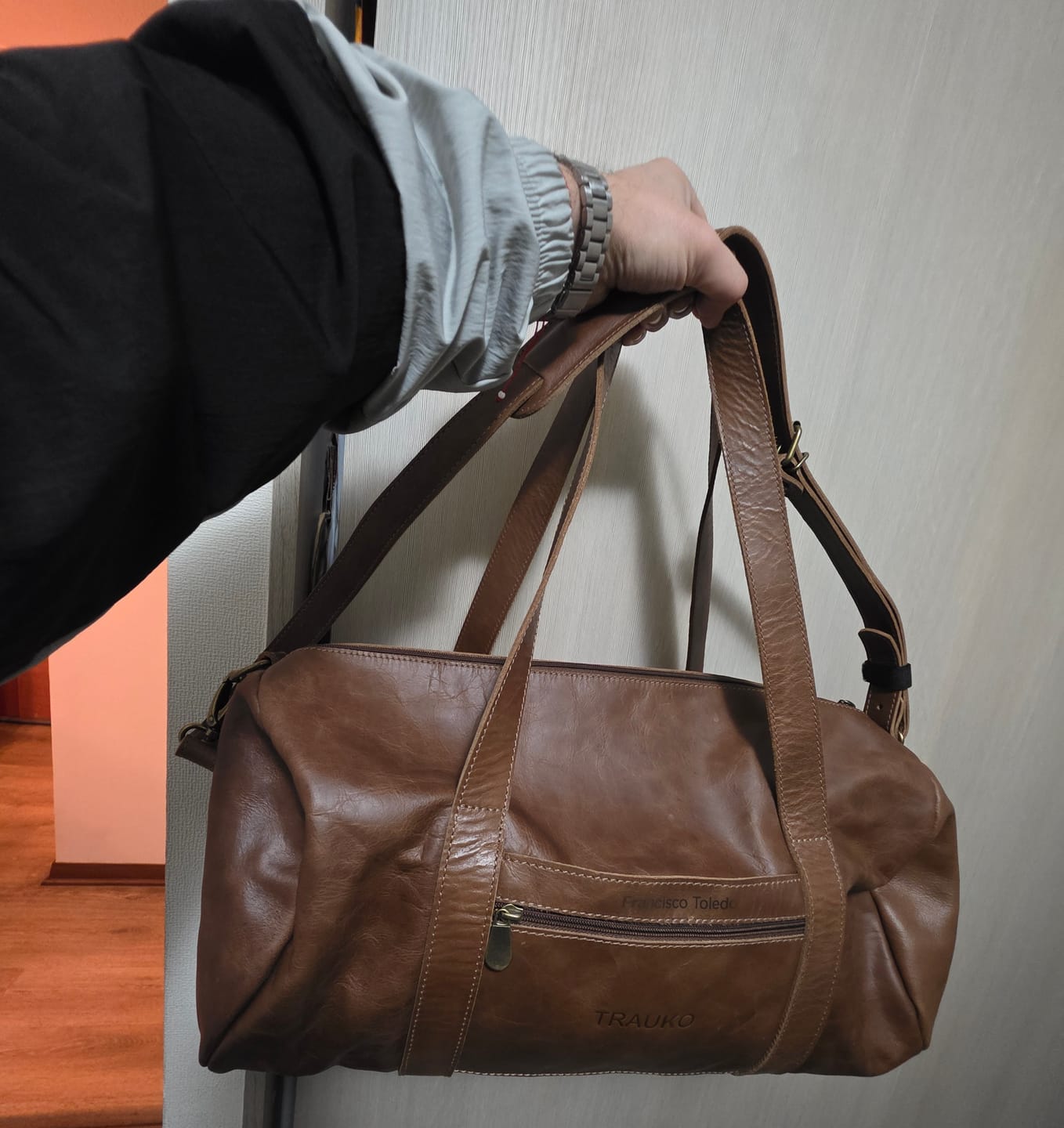 Customer photo review of Bolso Mombai Café