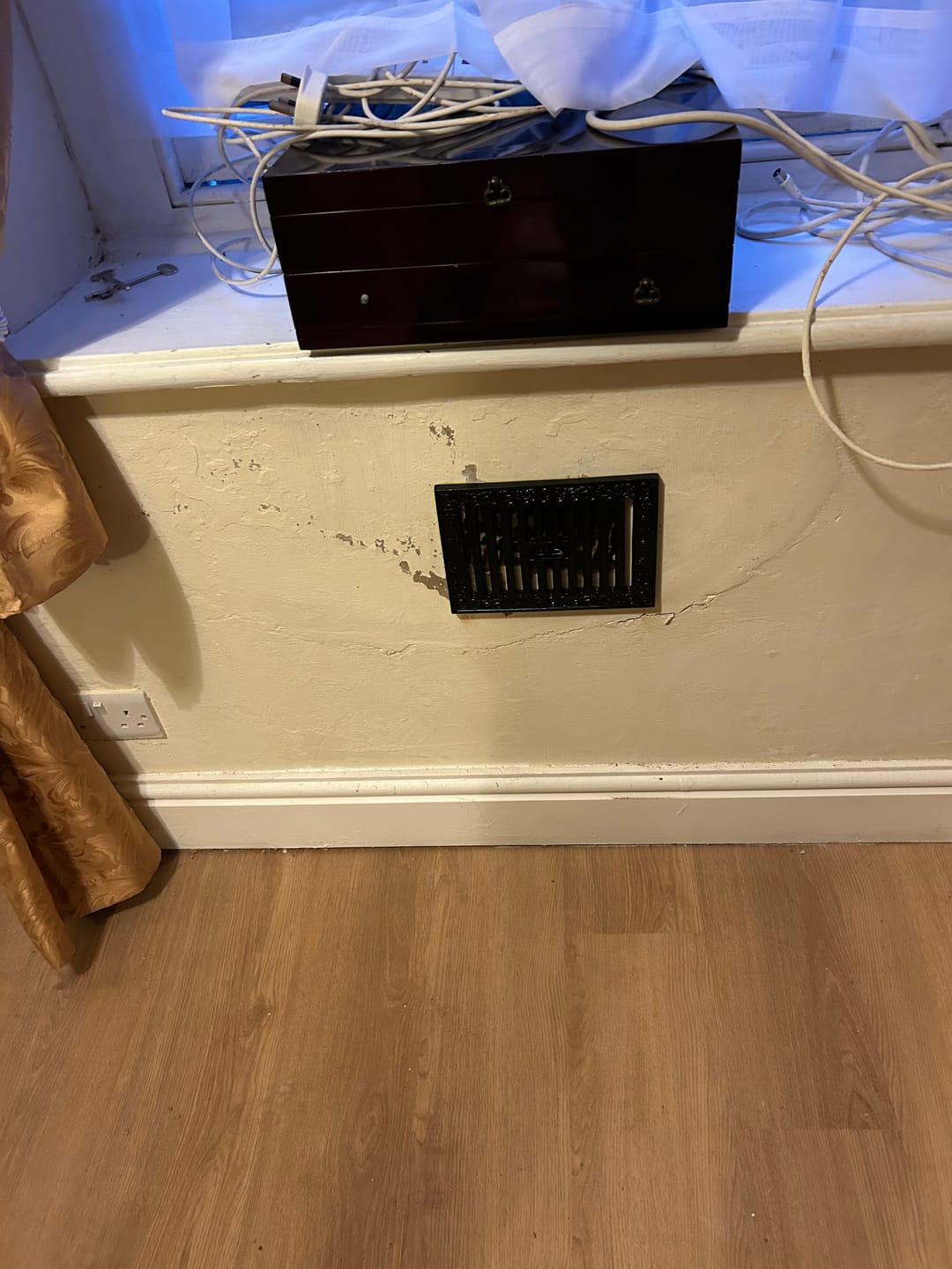 Customer photo review of Black Kenrick Hit & Miss Air Vent · 9 x 6 Inch ·