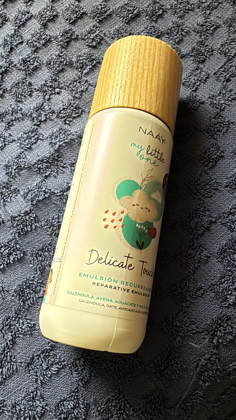 Customer photo review of Delicate Touch - Emulsión Recuperadora | Para pieles con dermatitis, rosácea o sensibilidad