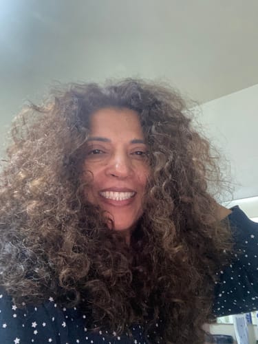 Customer photo review of Instant Dye Shampoo