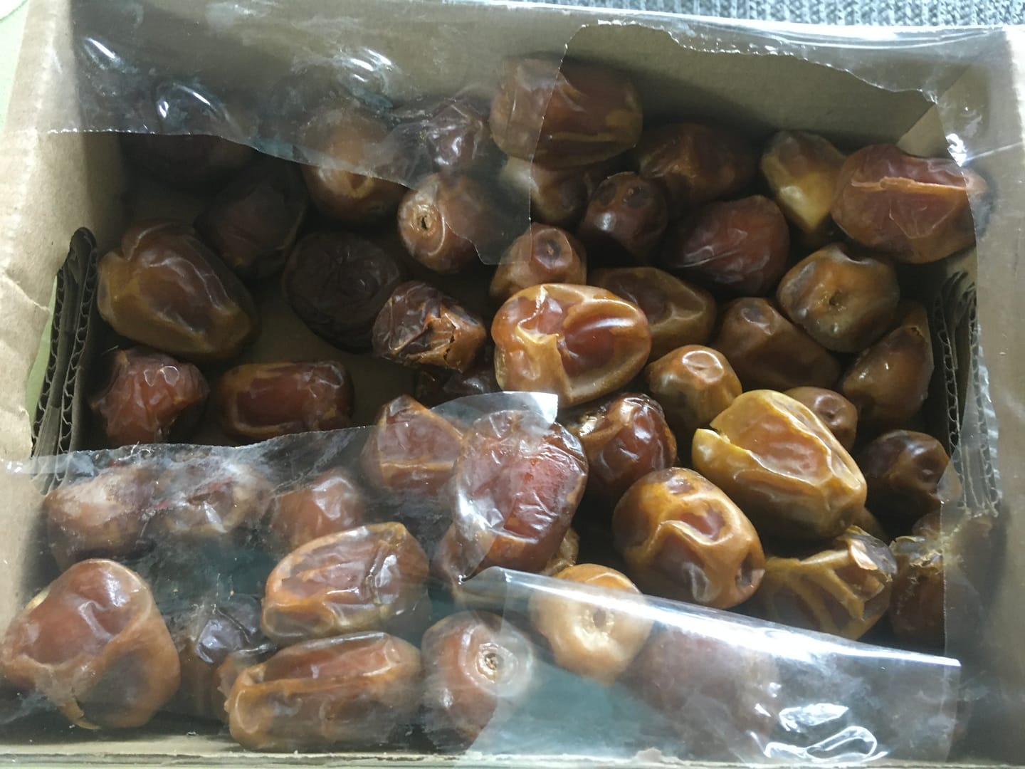 Customer photo review of Bio Rutab Sukkari & Medina Ajwa Bundle