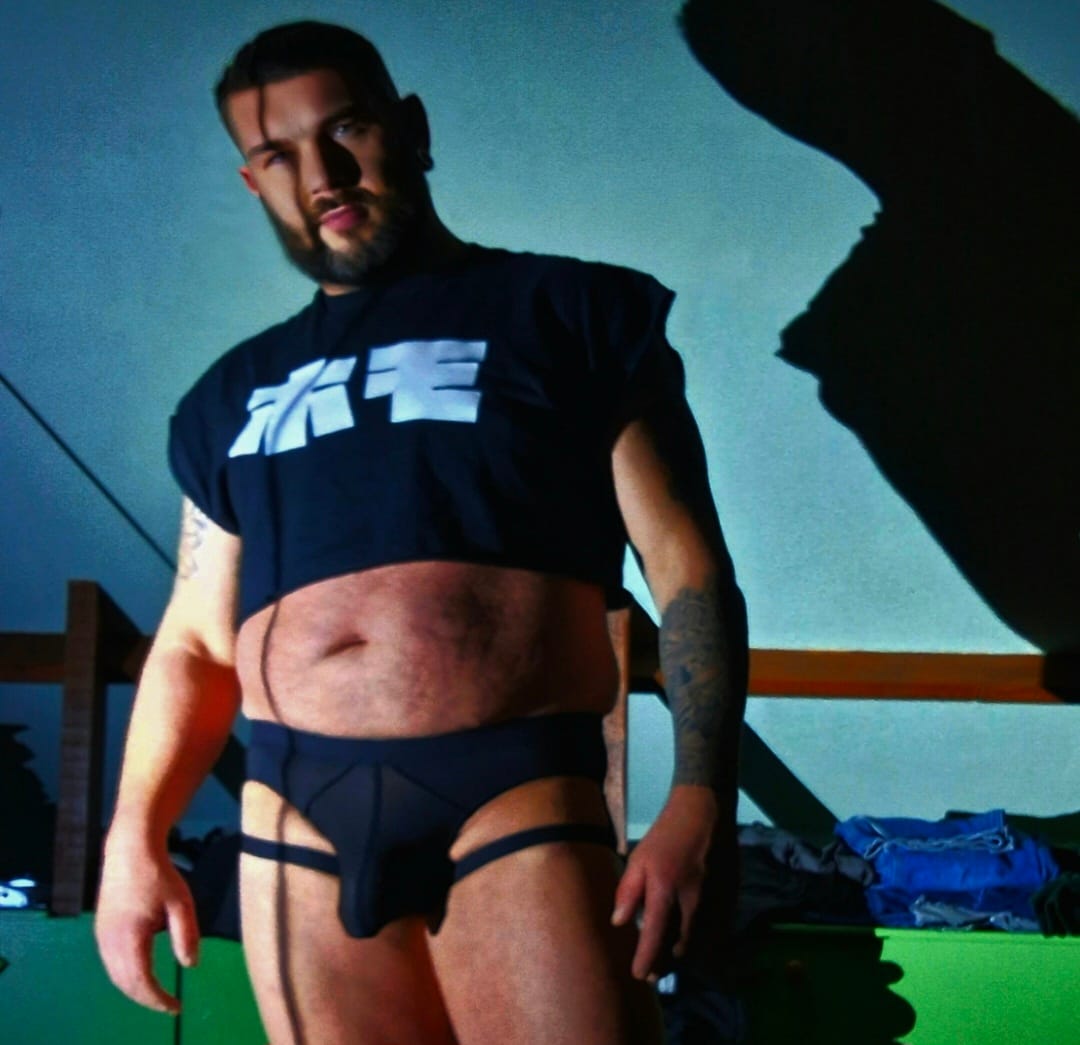 Customer photo review of Men's Sexy U Convex Garter Briefs
