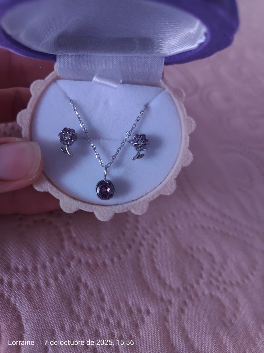 Customer photo review of Collar Colores del año