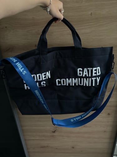 Customer photo review of GATED COMMUNITY CANVAS SHOPPER BAG