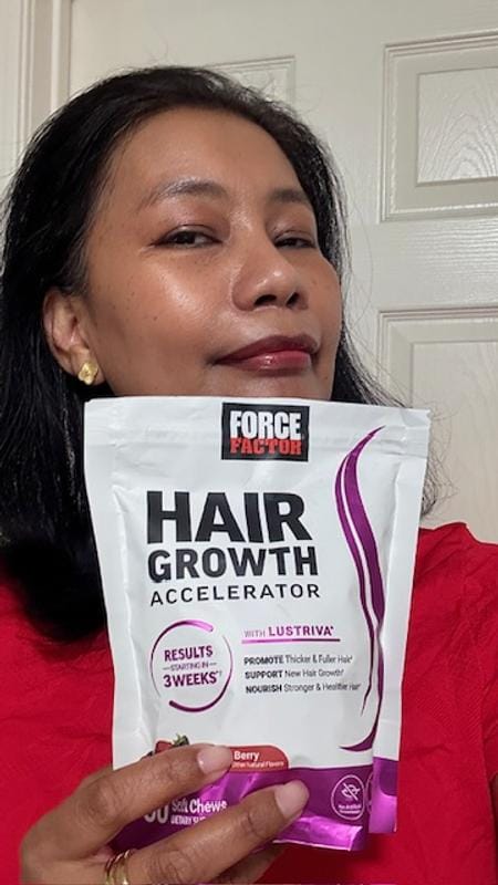 Customer photo review of Hair Growth Gummies