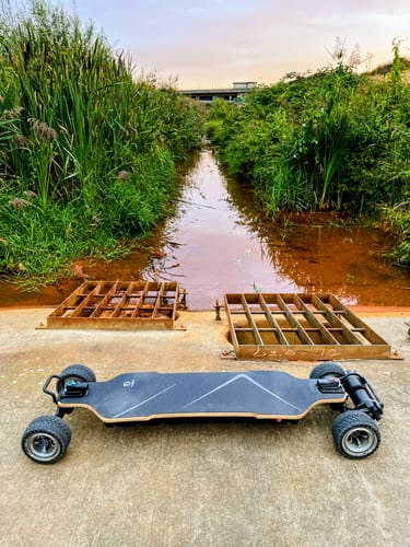 Customer photo review of Tynee® Explorer Pro Belt Motor All Terrain Off Road Electric Skateboard