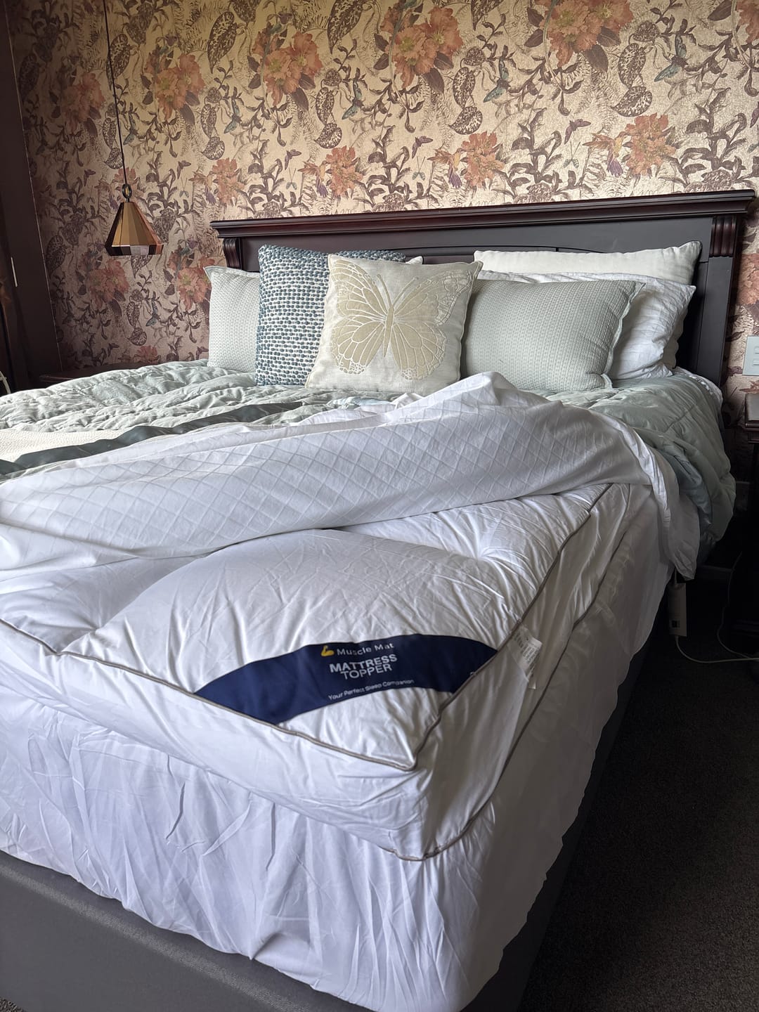Customer photo review of Muscle Mat Luxury Mattress Topper