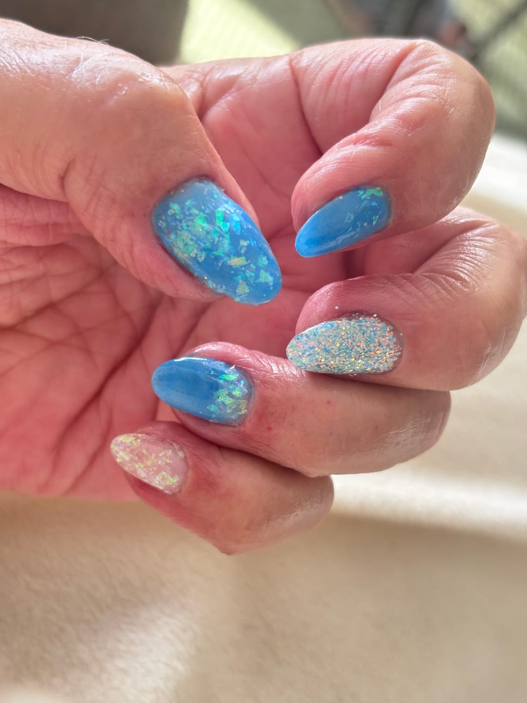 Customer photo review of Champagne Gold Dipping Powder