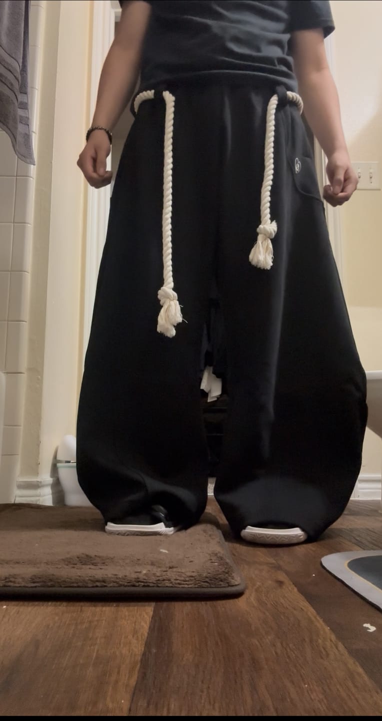 Customer photo review of Aelfric Eden Super Baggy Barrel Sweatpants