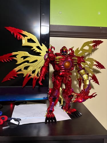 Customer photo review of 4th party BMB Black Mamba RD01 RD-01 Red Dragon Oversized Legacy Evolution Transmetal II Megatron 35cm / 13.8"