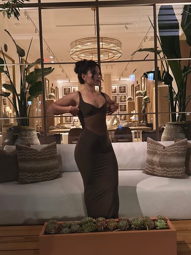 Customer photo review of Hourglass Mesh Contrast Dress