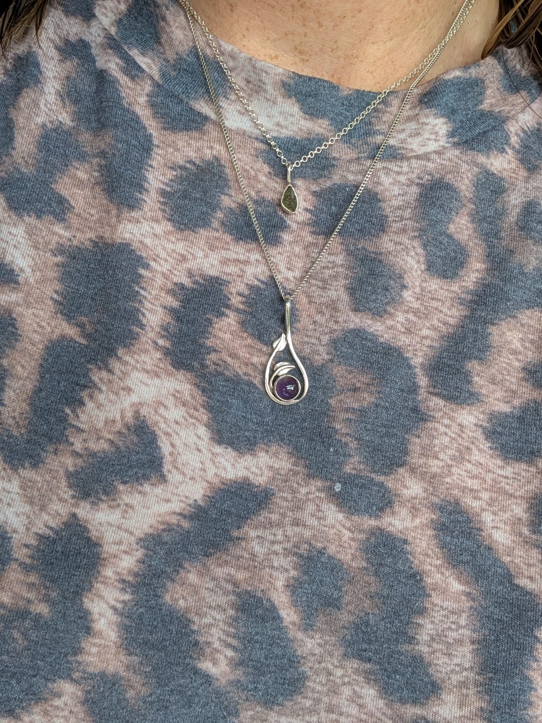 Customer photo review of Moldavite - Mini necklace pendant