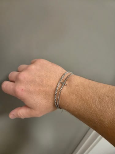 Customer photo review of CROSS BRACELET | Silver