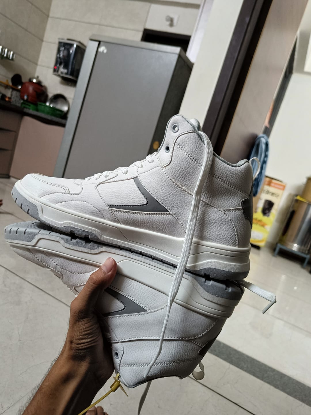 Customer photo review of Bacca Bucci Cappuccino Skystompers