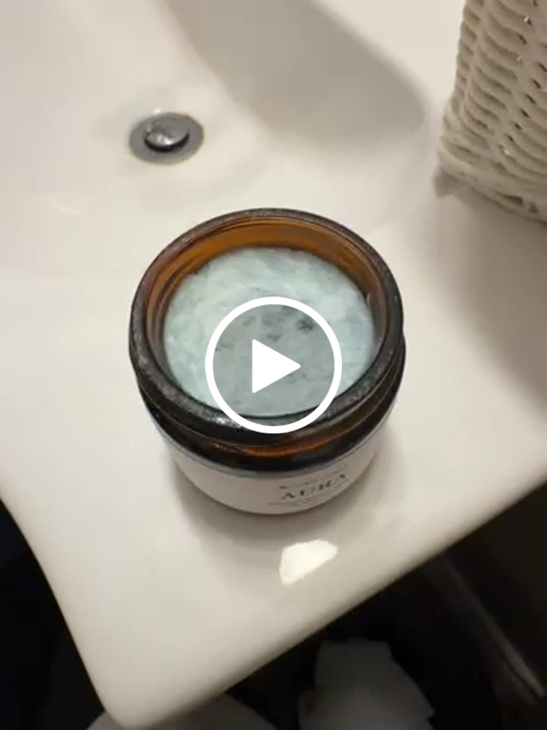 Customer video review of Aura Beauty Whip