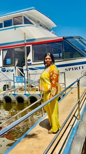 Customer photo review of Brazilian Lace Wig Sale