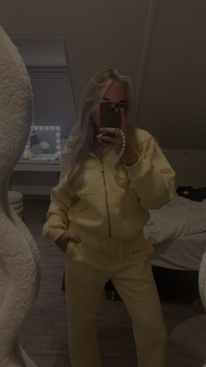 Customer photo review of GATED COMMUNITY STRAIGHT LEG SWEATPANTS BUTTER YELLOW