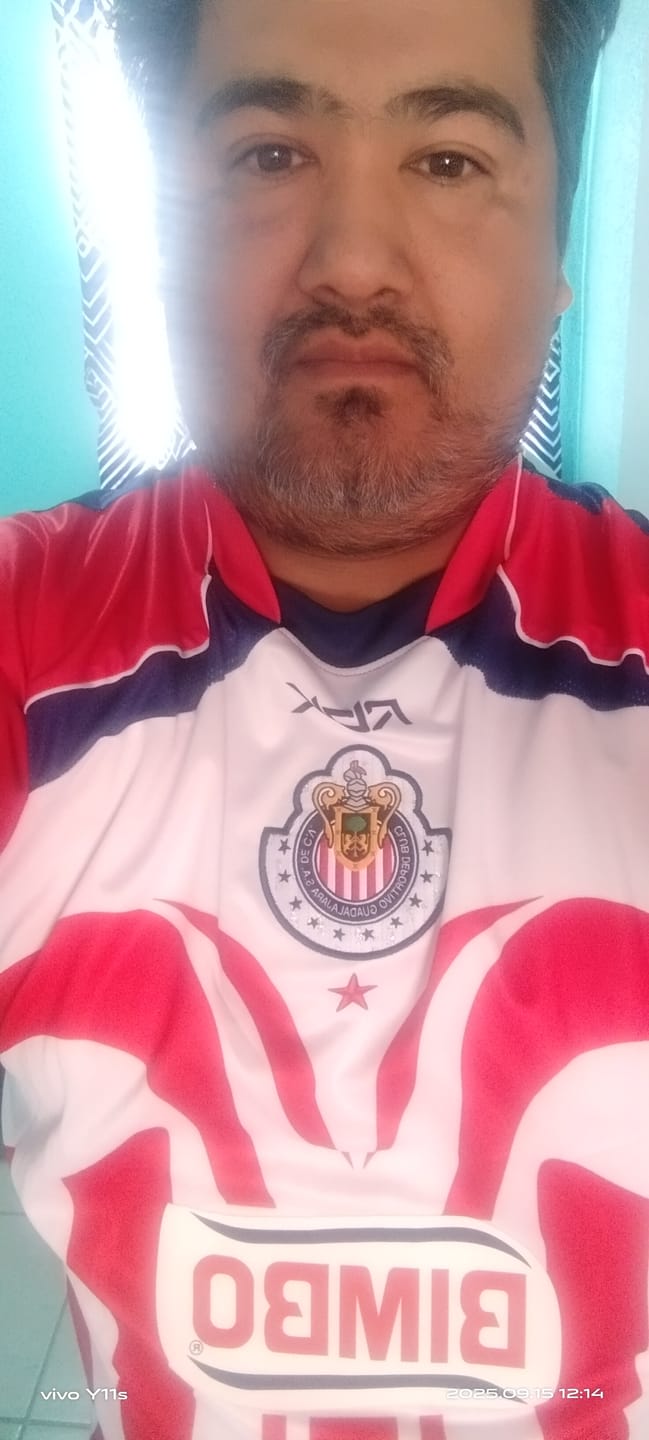 Customer photo review of Jersey Chivas 2006-2007 Local
