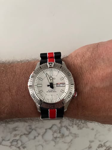 Customer photo review of AlphaPremier - Racing Stripe - Black Red White