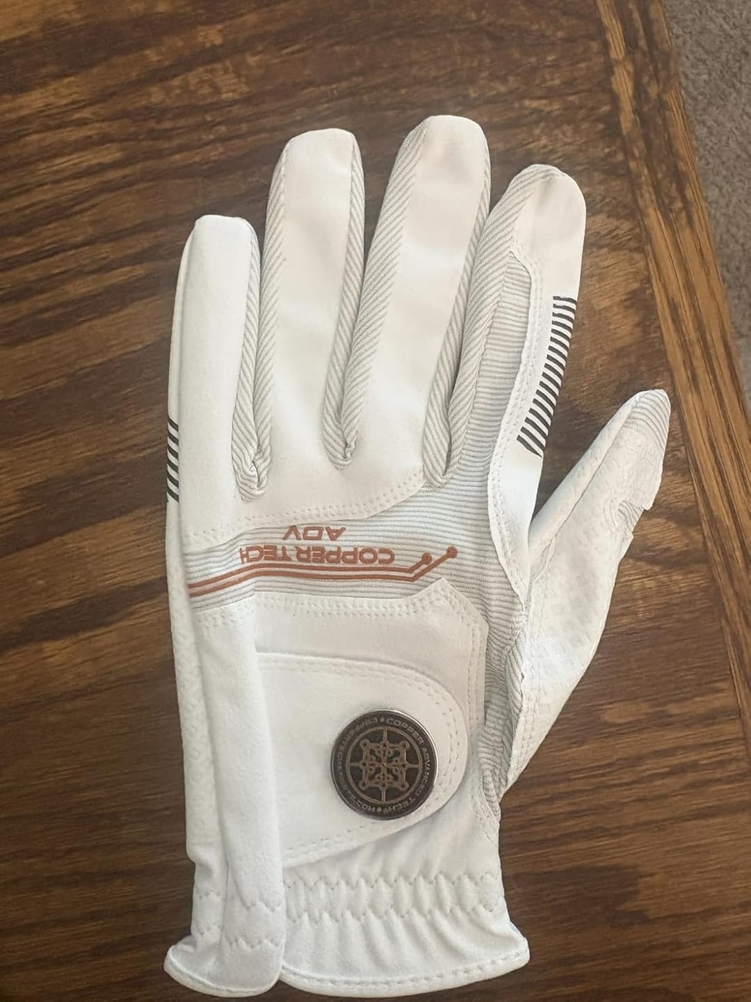 Customer photo review of Copper Advanced Tech 2.0 Men's Golf Gloves [Worn on Left Hand]